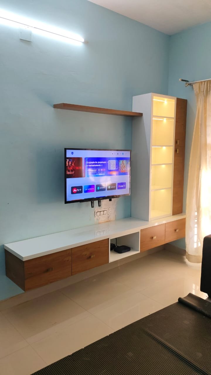 Service Image